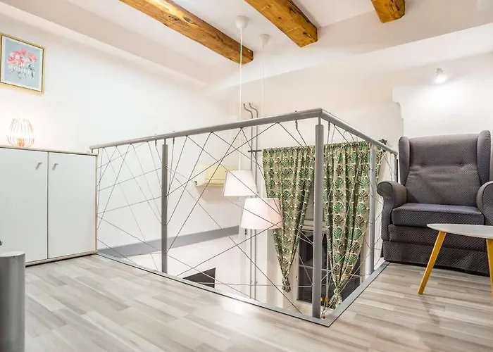 Apartma N'poznam Tobacna