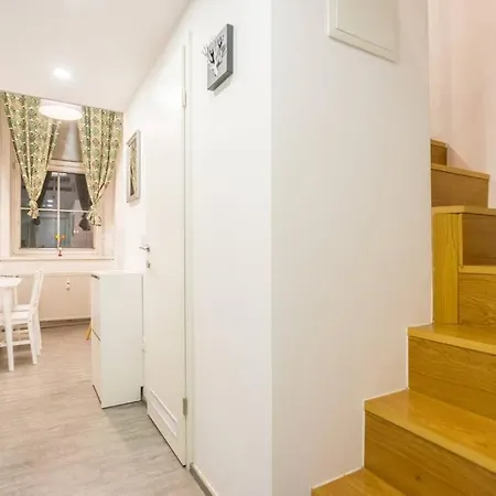 Apartma N'poznam Tobacna Lubiana