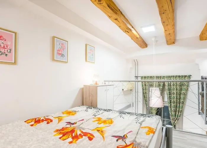 Apartma Apartma N'poznam Tobacna *