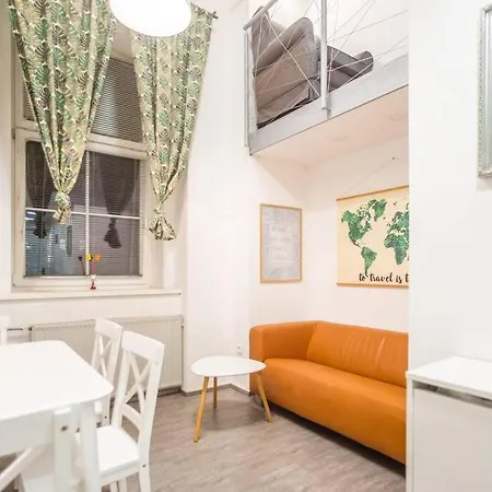 Apartment Apartma N'poznam Tobacna